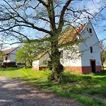 Holiday home Pusztakisfalu Vendeghaz 2 Lovaszheteny