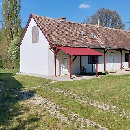 Pusztakisfalu Vendeghaz 2 Tatil Evi