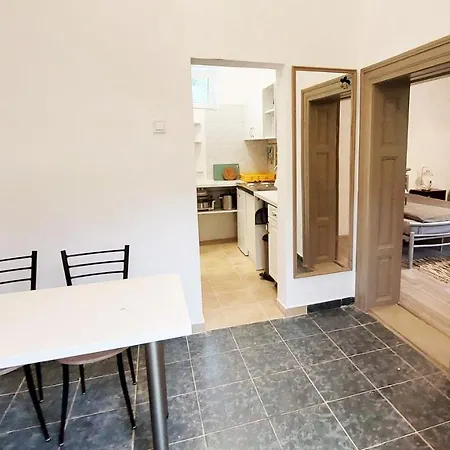 Holiday home Pusztakisfalu Vendeghaz 2 Lovaszheteny