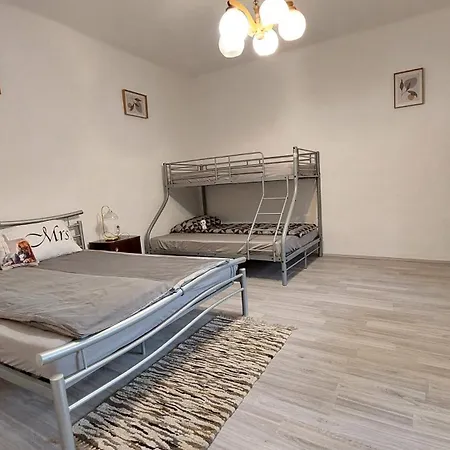 Pusztakisfalu Vendeghaz 2 Tatil Evi *